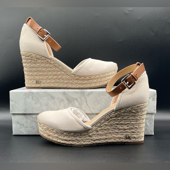 MICHAEL KORS Kendrick Wedge Sandals in Flax Canvas Leather Ankle Strap.Size6.5 M - Picture 3 of 16